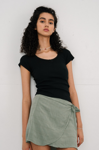Lace t-shirt in Black · effortless scandi t-shirt for women from ITS MAY