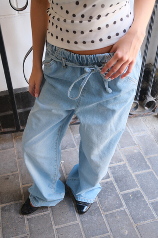 Alessia Baggy Jeans in Light Blue · effortless scandi jeans for women from ITS MAY