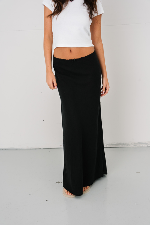 Capri Skirt - Black