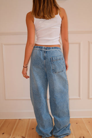 Alessia Baggy Jeans in Blue · effortless scandi jeans for women from ITS MAY