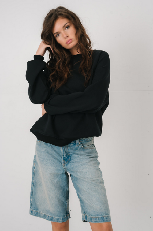 Haliey Basic Crewneck - Black