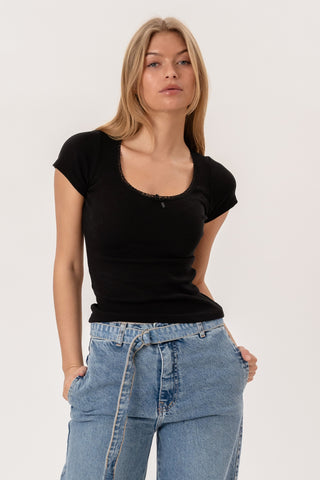 Lace t-shirt in Black · effortless scandi t-shirt for women from ITS MAY