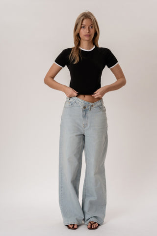 Rosa T-shirt in Black · effortless scandi t-shirt for women from ITS MAY