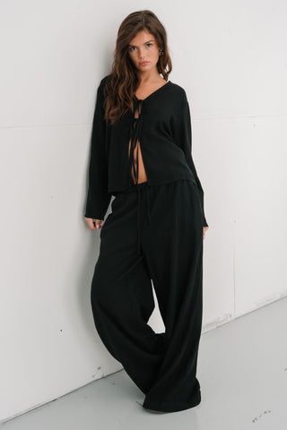 Luna Pants in Black · effortless scandi pants for women from ITS MAY